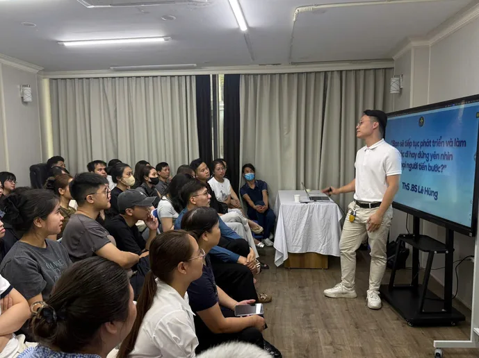 Micro-learning session at Nhu Hoa Beauty Spa & Clinic